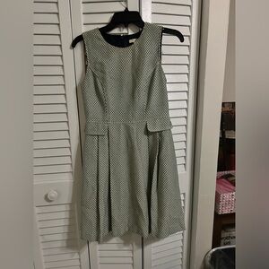 Shoshana dresss size 2 petite